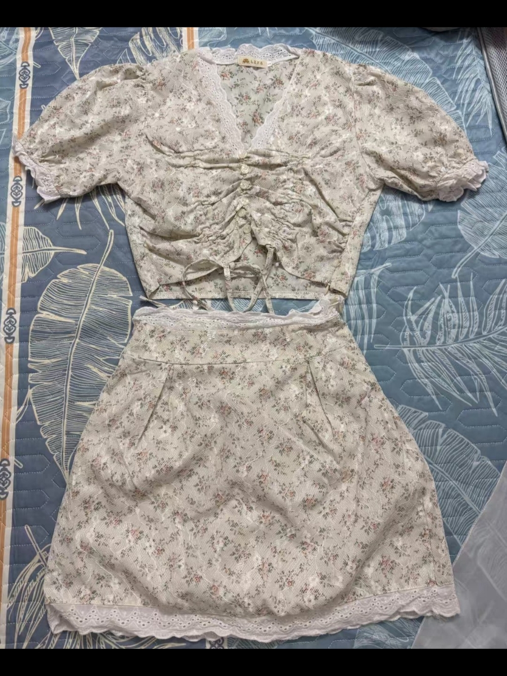 Floral Two-Piece Lace Trim Crop Top & Skirt Set
